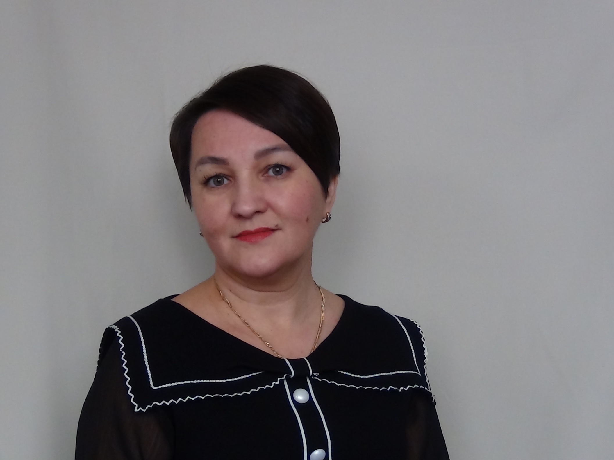 Воронова Людмила Равильевна.